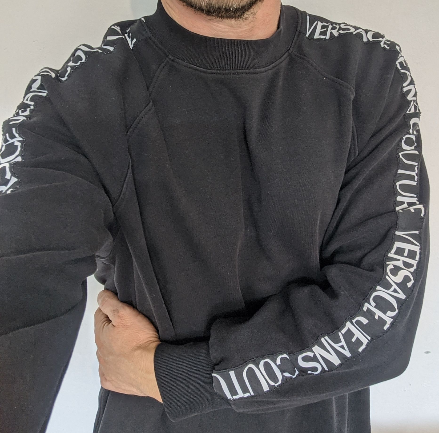 Versace Jeans Couture VJC VERSACE Side Stripe Logo Crew Neck Sweatshirt Size US M / EU 48-50 / 2 - 9 Thumbnail