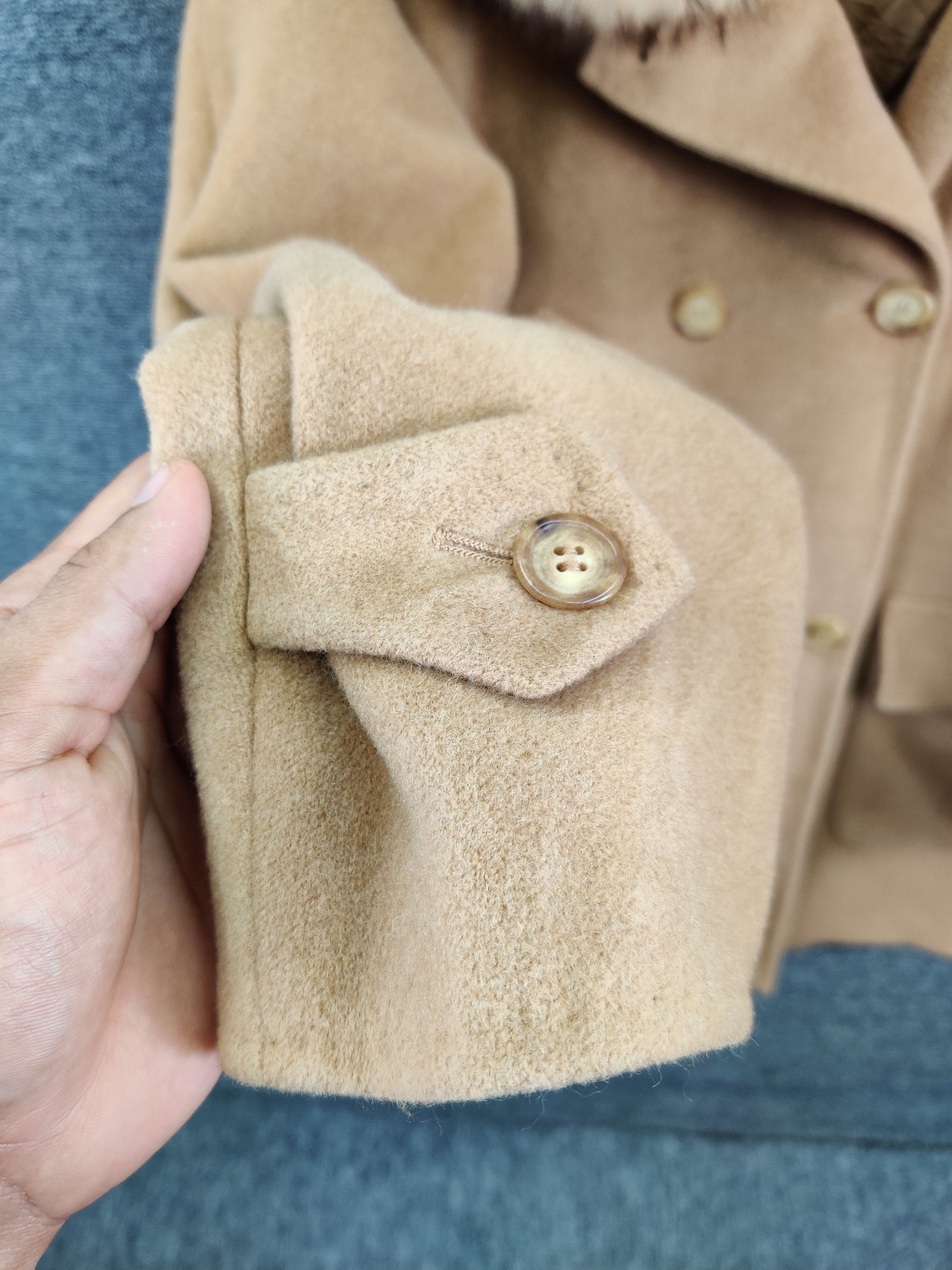 Japanese Brand Vintage Max Mara Double Breasted Fur Coat Size US M / EU 48-50 / 2 - 10 Thumbnail