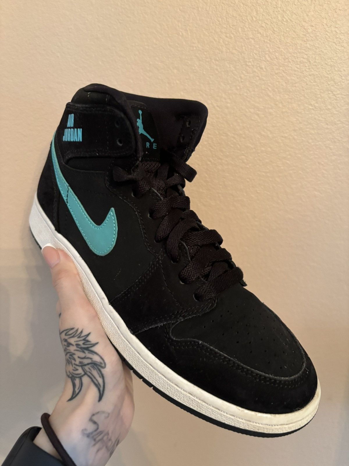 Jordan Brand Air Jordan 1 Retro High BG 'Hyper Jade' Size US 5 / EU 37 - 2 Thumbnail