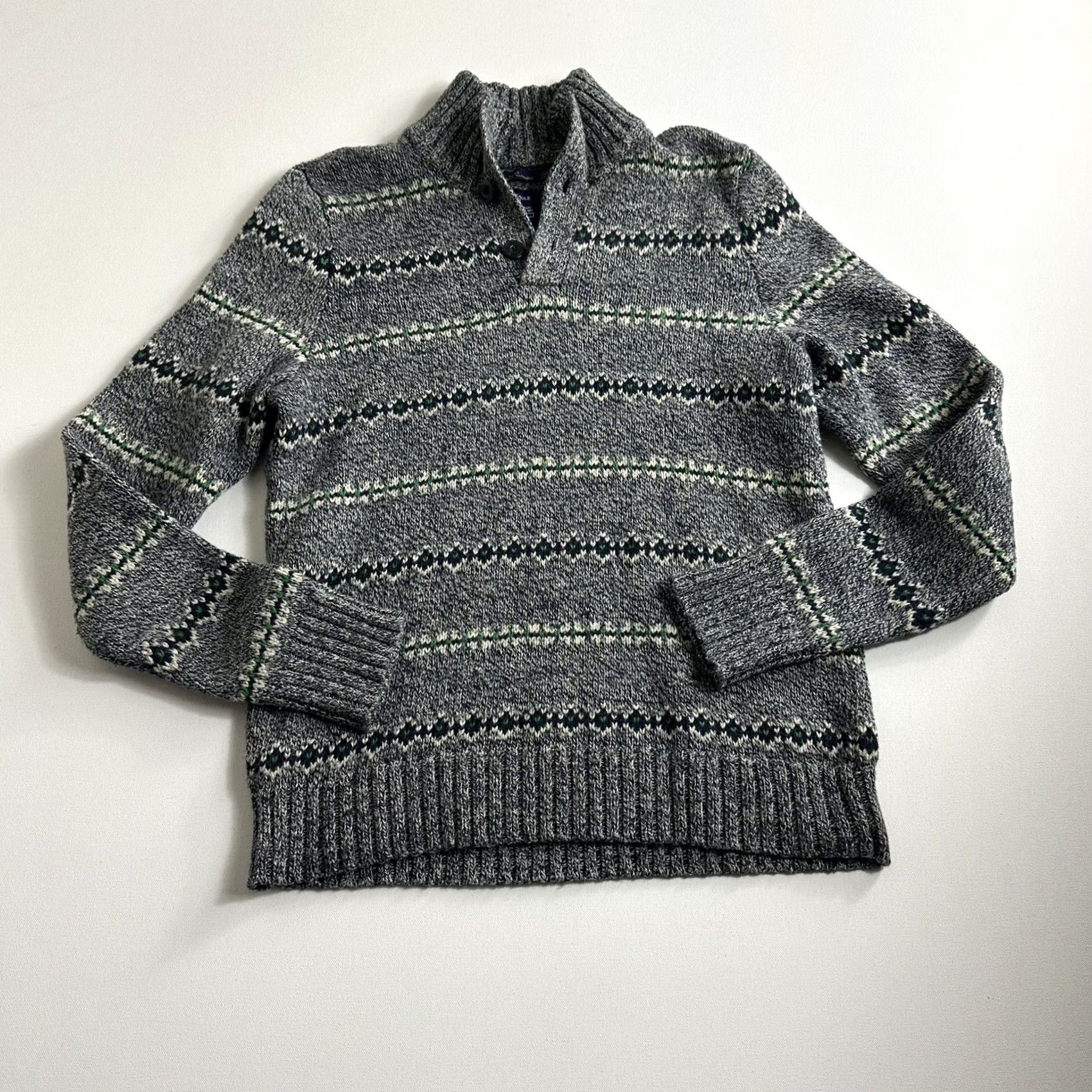 American Eagle Outfitters VINTAGE American Eagle Men’s Gray Aztec Sweater Size Medium Mock Neck Athletic Fit Women Sweater Pullover Long Sleeve Size M / US 6-8 / IT 42-44 - 2 Thumbnail