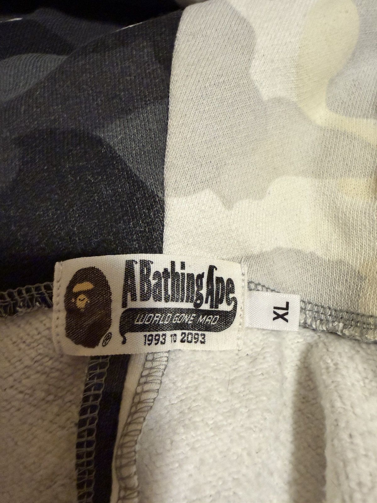 Bape A Bathing Ape Bape Shark Zip Up Hoodie Black City Camo White Size US XL / EU 56 / 4 - 7 Thumbnail