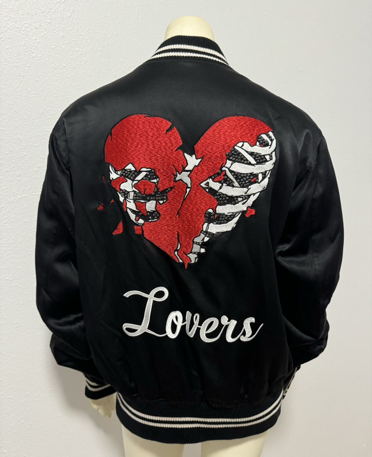 Amiri EUC Amiri Lovers Silk Striped Embroidered Bomber Jacket Size US XXL / EU 58 / 5 - 11 Thumbnail