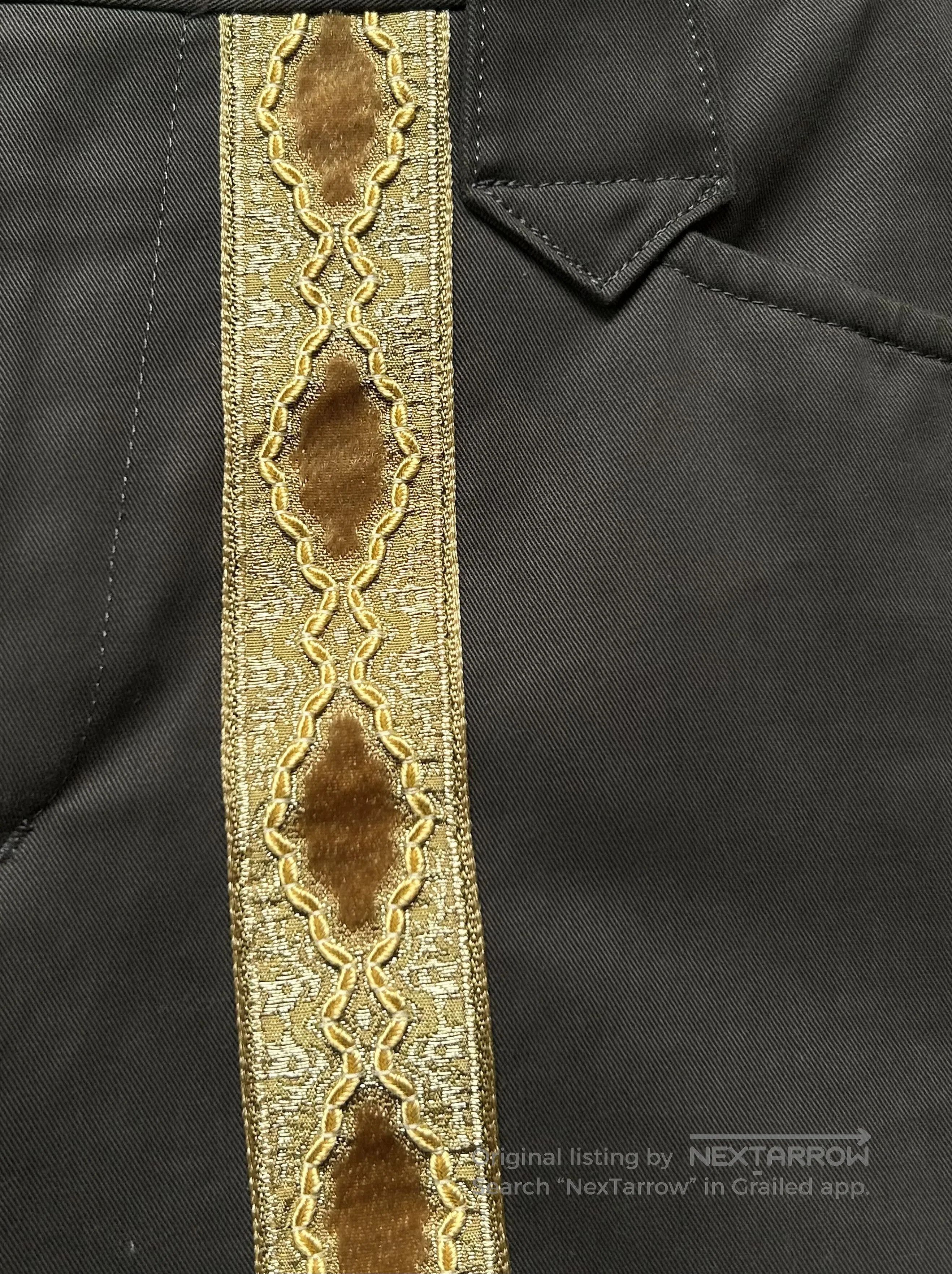 Number (N)ine embroidered shorts with gold trim. Size US 30 / EU 46 - 7 Thumbnail