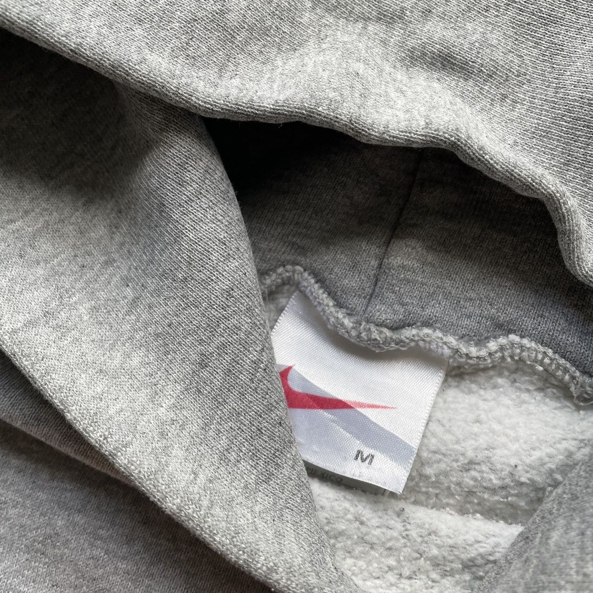 Nike Vintage 90s Nike Embroidered Center Swoosh Hoodie Medium Size US M / EU 48-50 / 2 - 3 Thumbnail