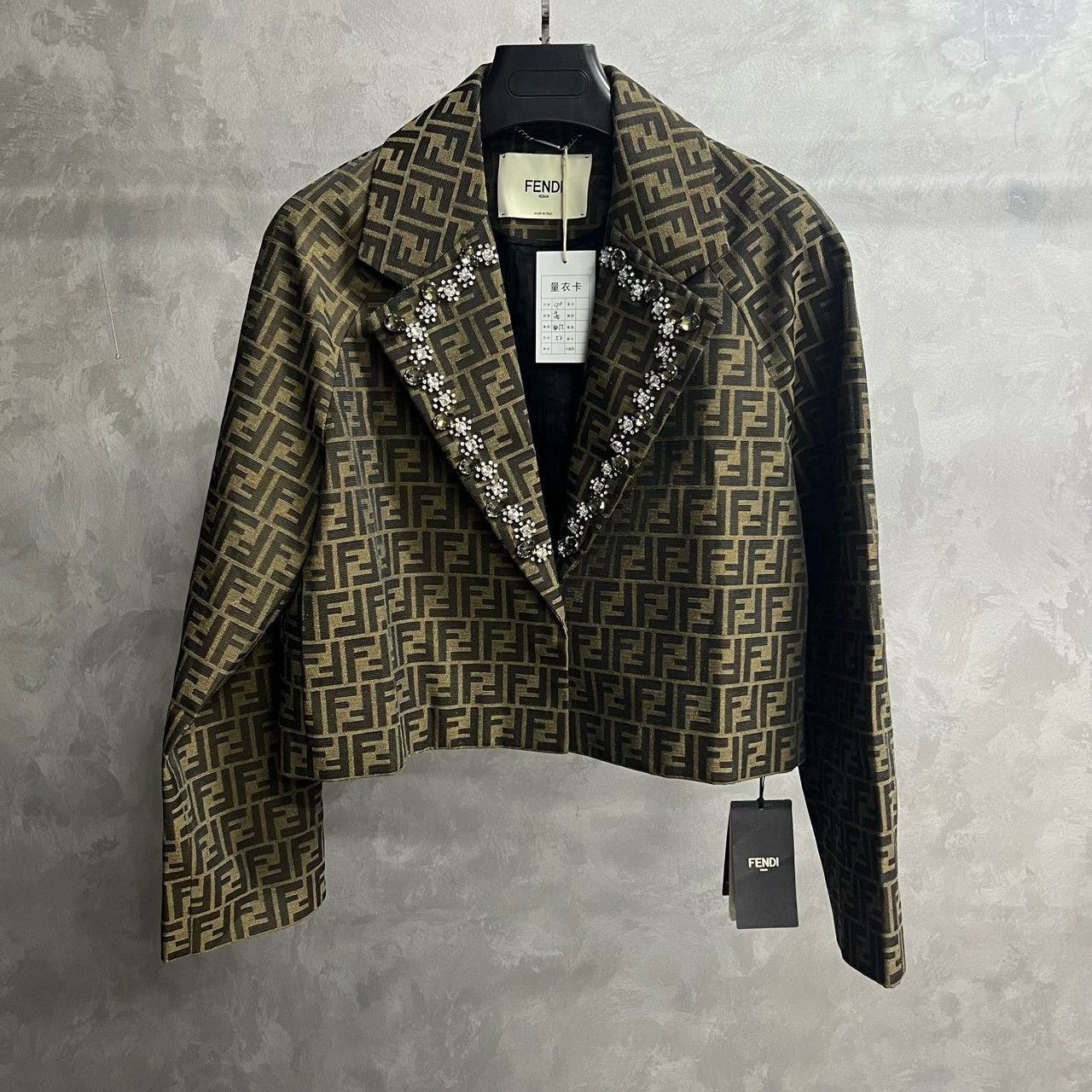 Fendi Fendi Brown Letter Print Collar Jacket Size S / US 4 / IT 40 - 1 Thumbnail