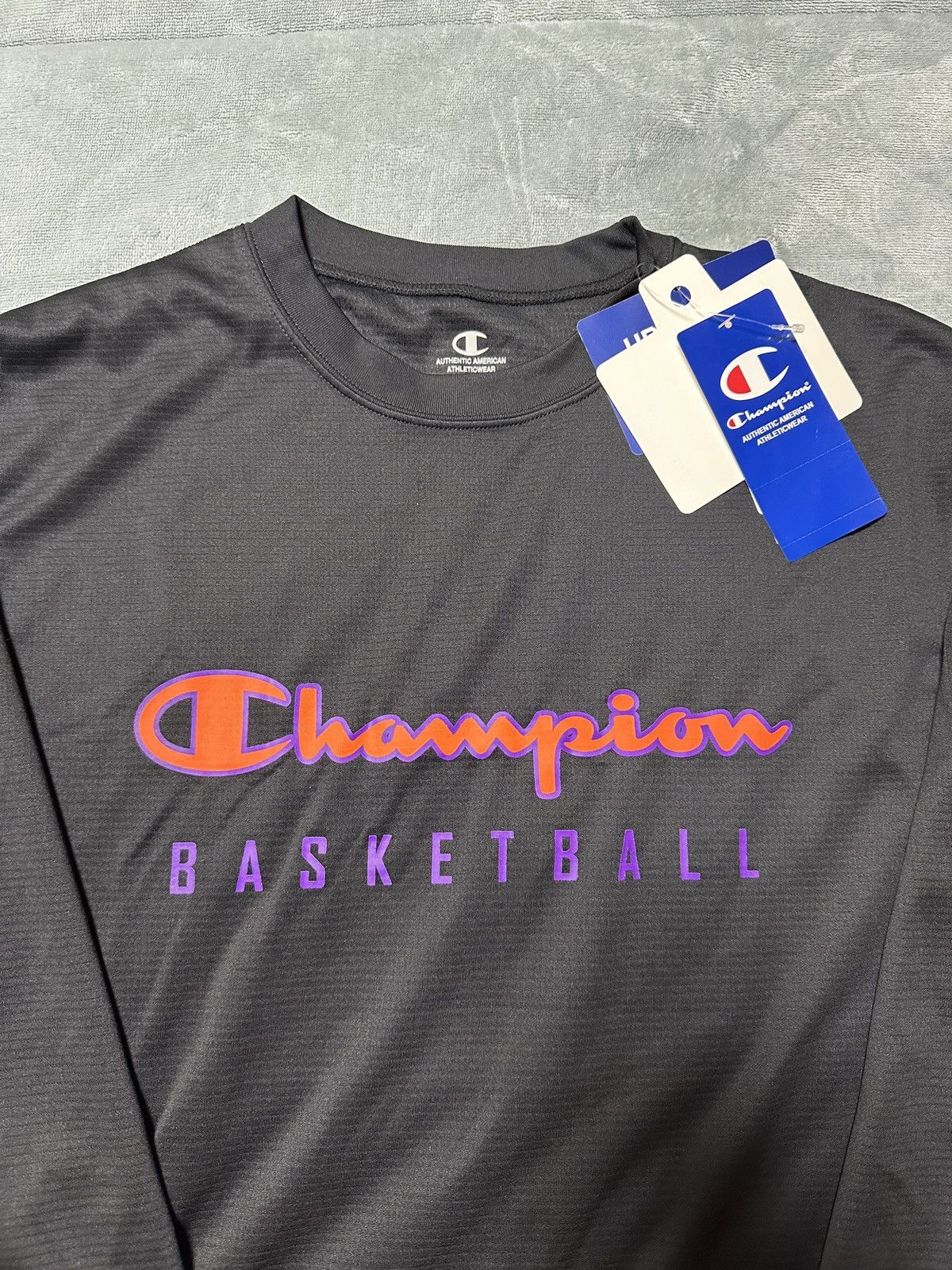 Champion New Champion Basketball Print Long Sleeve Dry Fit SZ L Men Size US L / EU 52-54 / 3 - 2 Thumbnail