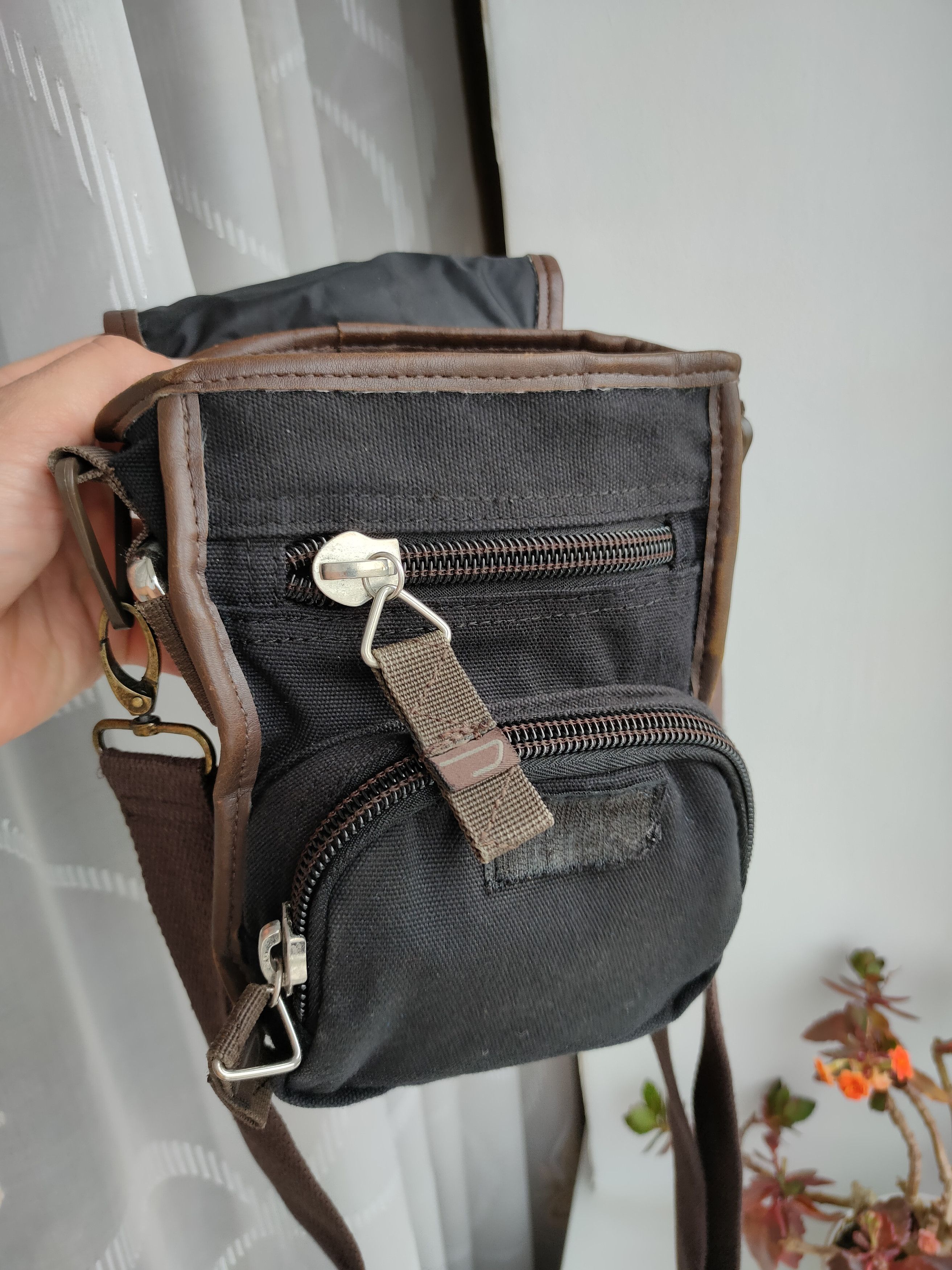 Diesel 🔥 Y2K Vintage Diesel Spare Parts Bag Messenger Shoulder Bag Size ONE SIZE - 20 Thumbnail