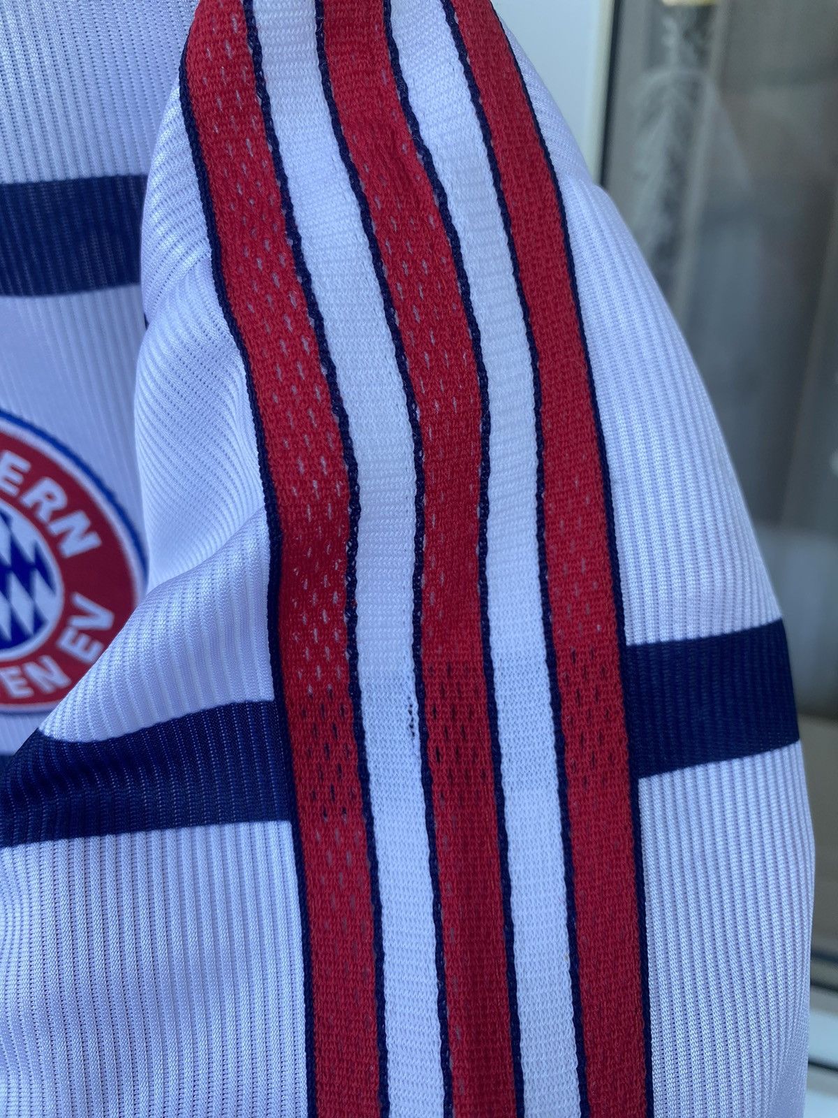 Vintage Vintage Soccer jersey Bayern Munich Opel 19 #Jancker size XL Size US XL / EU 56 / 4 - 8 Thumbnail