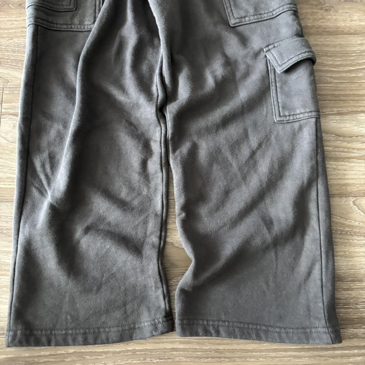 Japanese Brand Crazy Vintage Y2K/2000s Baggy Grey Cargo Sweatpants! Size XS Size US 28 / EU 44 - 6 Thumbnail