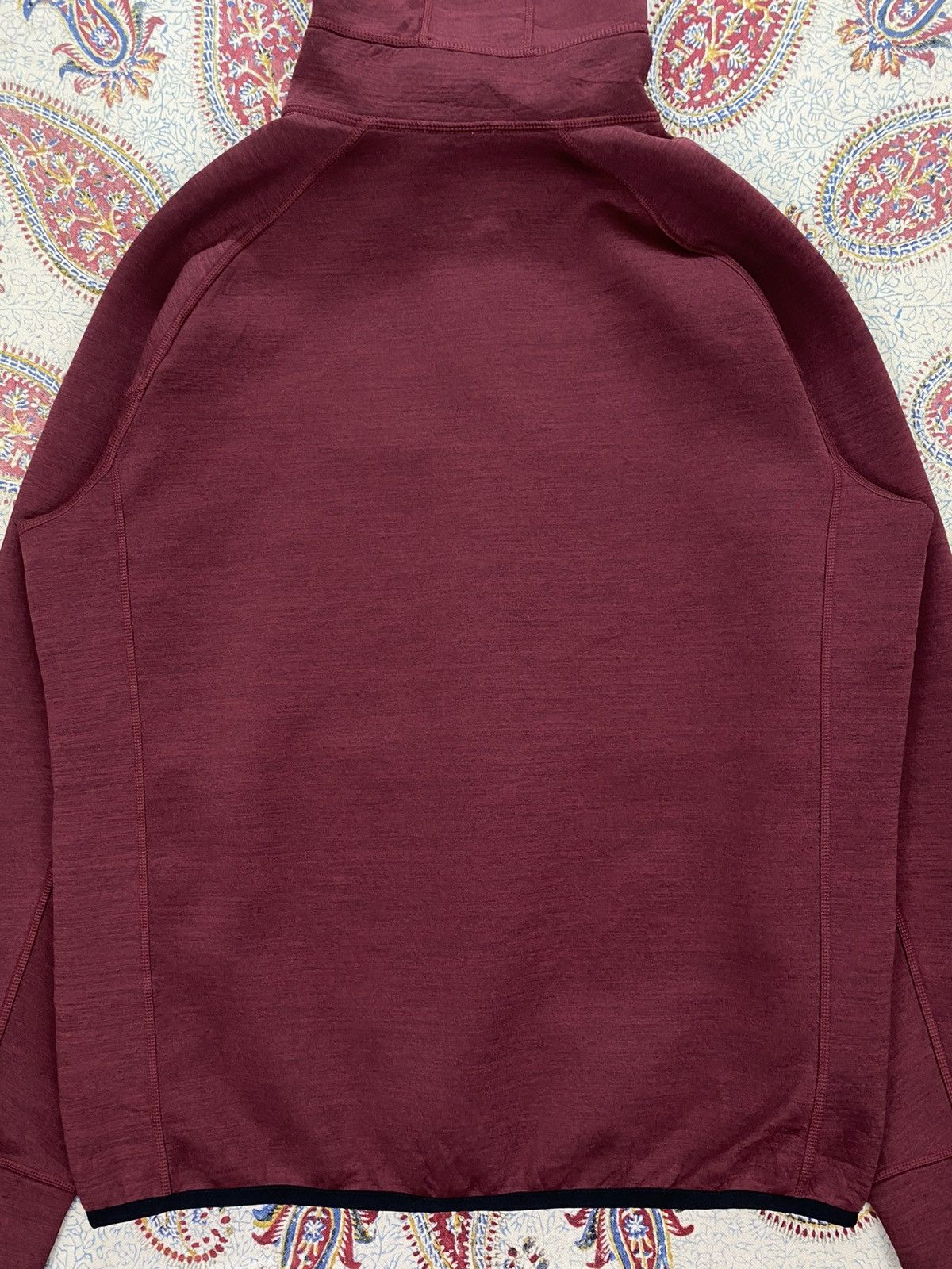 Uniqlo Uniqlo BlockTech Zip Ups Hoodie Size US L / EU 52-54 / 3 - 4 Thumbnail