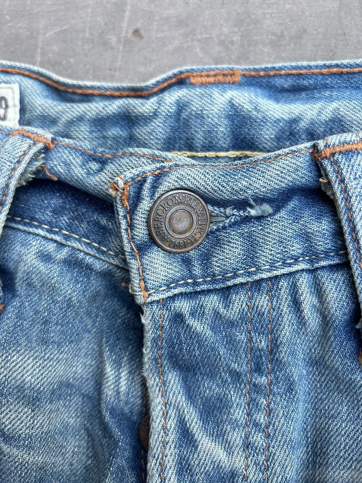 Abercrombie & Fitch × Vintage Abercrombie & Fitch Distressed Denim Size US 33 - 10 Thumbnail