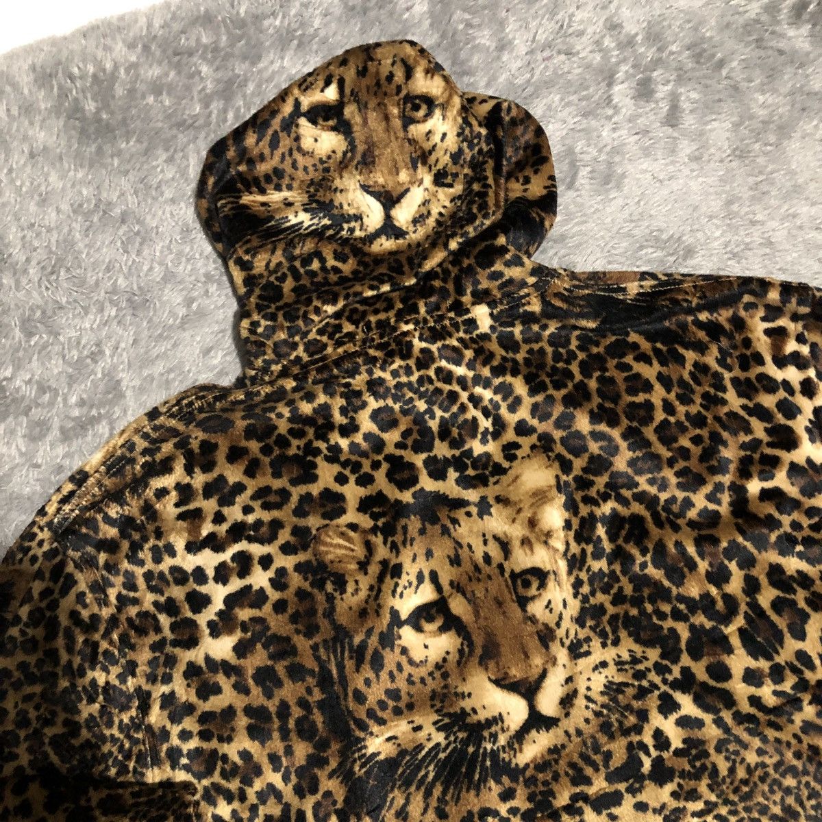 Vintage VTG 90’ PLANET BLUE ISLAND LEOPARD ZIP HOODIE Size US XL / EU 56 / 4 - 7 Thumbnail