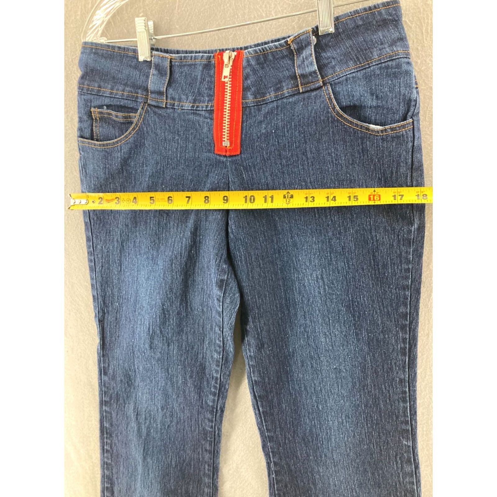 Vintage Goddess Jeans Womens 11/12 Blue Denim Wash Straight Leg 5-Pocket Regular Rise Denim Shirt Size 32" / US 10 / IT 46 - 3 Thumbnail