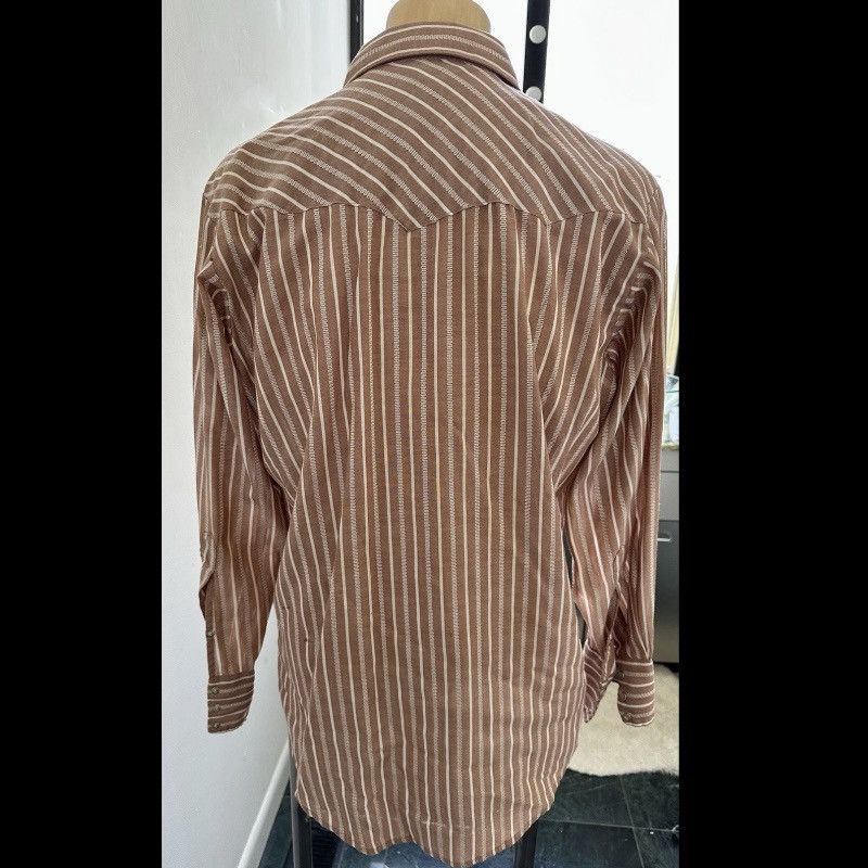 Vintage VINTAGE 1970s MENS WESTERN SHIRT SNAP FRONT BROWN STRIPE L Size US L / EU 52-54 / 3 - 5 Thumbnail