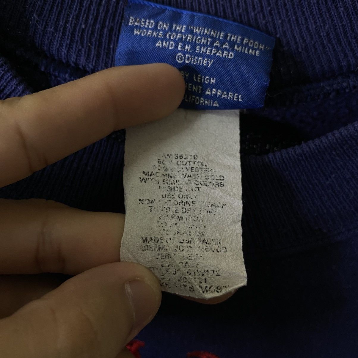 Vintage 1990s Disney Winnie The Pooh Embroidery Crewneck Sweatshirt Size US L / EU 52-54 / 3 - 5 Thumbnail