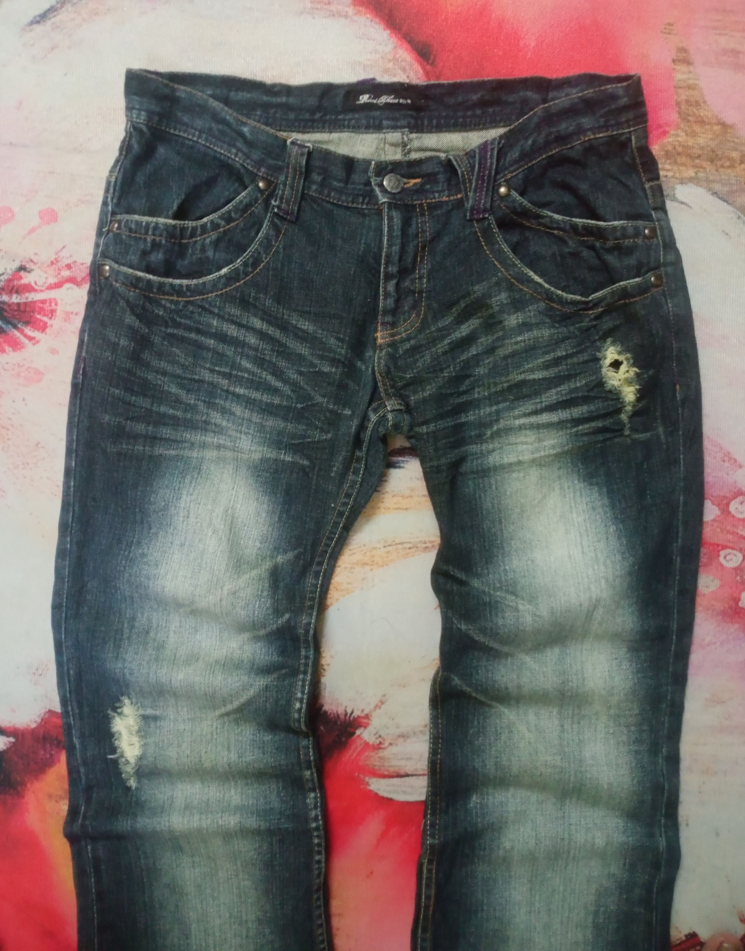 Le Grande Bleu (L.G.B.) Rare Root Three Style Flare Distressed Denim Size 34" / US 12 / IT 48 - 3 Thumbnail