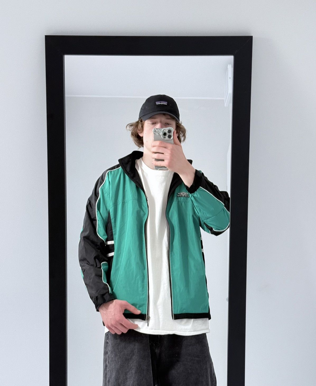 Umbro Vintage Umbro y2k avantgarde streetwear jacket Size US XL / EU 56 / 4 - 5 Thumbnail