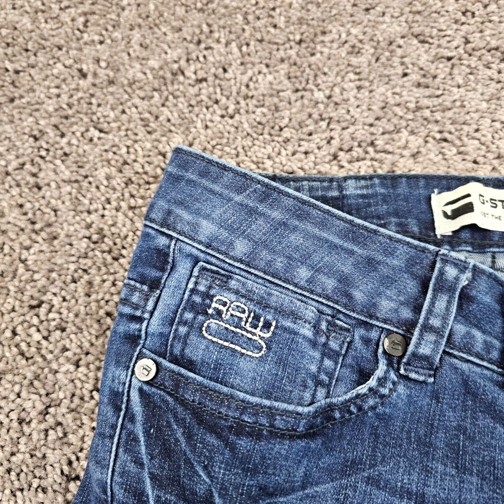 G-Star G-STAR RAW Jeans Skinny 26 Womens Low Dark Wash 24x26 Stretch Distressed 3301 Model 3301 Blue Denim Womens Size 26" / US 2 / IT 38 - 3 Thumbnail