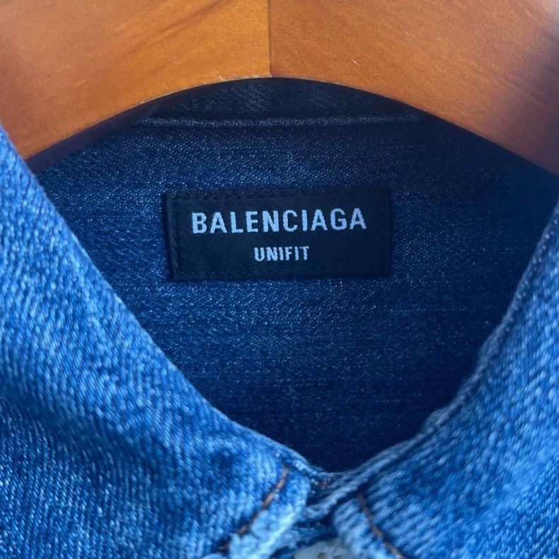 Balenciaga Balenciaga FW21 Denim Short Sleeve Shirt 2502-Nextarrow Size US L / EU 52-54 / 3 - 3 Thumbnail