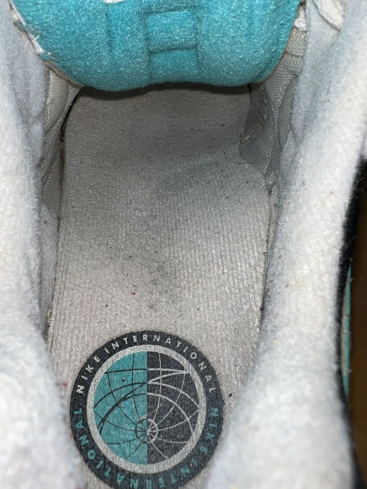 Nike Nike Air Icarus International 1992 Vintage Size US 9 | UK 8 Size US 9 / EU 42 - 13 Thumbnail