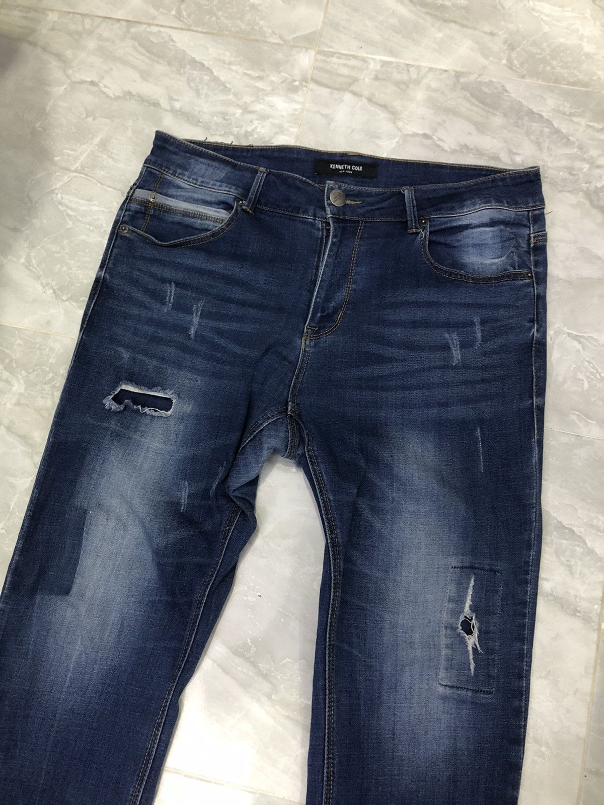 Designer × Kenneth Cole Kenneth Cole New York Distressed Repair Jeans – Size 34 Size US 34 / EU 50 - 2 Thumbnail