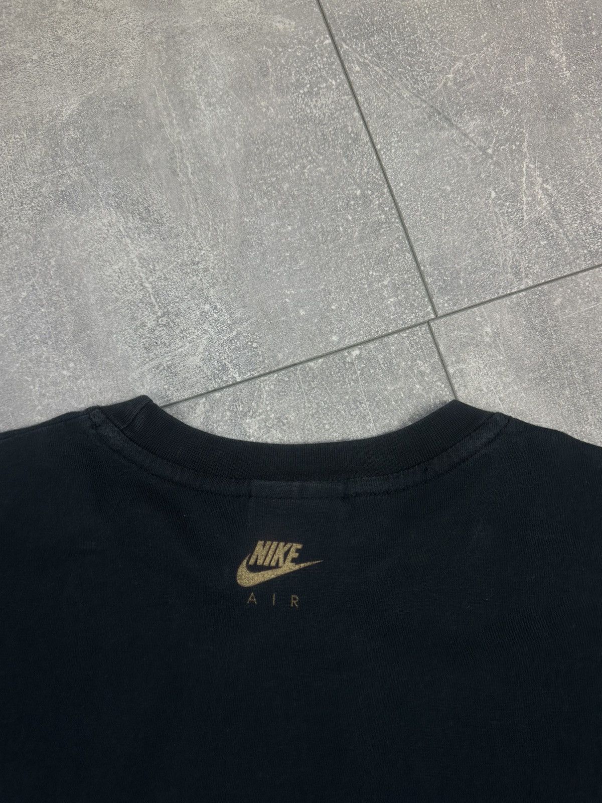 Other Nike Air Vintage Overprint Logo Tee Size US M / EU 48-50 / 2 - 9 Thumbnail