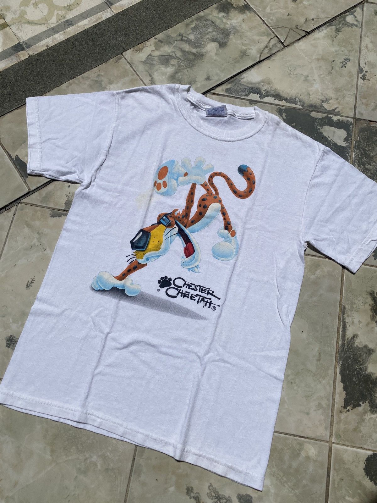 Other Vintage Chester Cheetah Graphic Tee White 90s Style Size US S / EU 44-46 / 1 - 1 Thumbnail