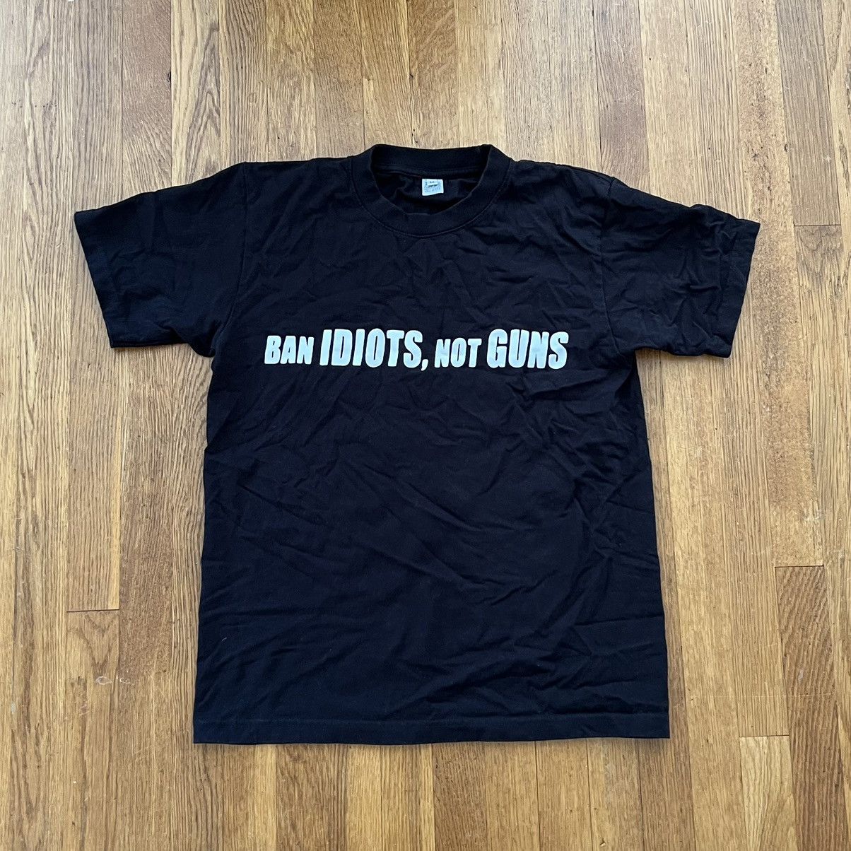 Vintage Ban Idiots Not Guns Tee Size US M / EU 48-50 / 2 - 1 Thumbnail