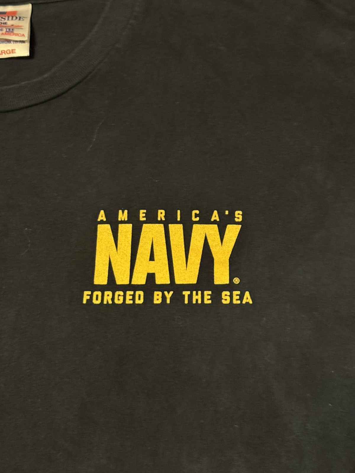Vintage Vintage Navy T-Shirt Black / Yellow Large Size US L / EU 52-54 / 3 - 4 Thumbnail