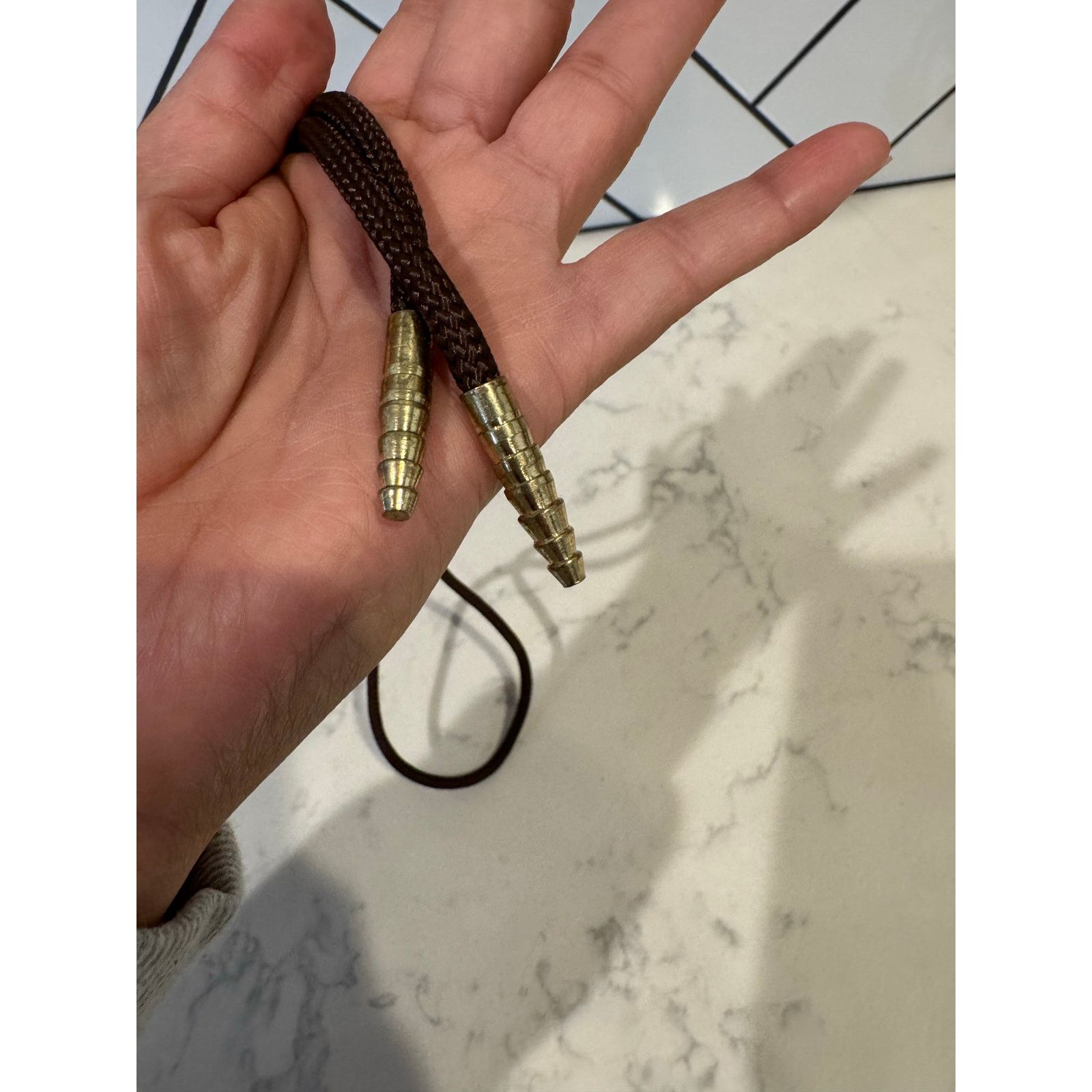 Vintage vintage brown lucite bolo tie embedded gold leaf design Size ONE SIZE - 5 Thumbnail