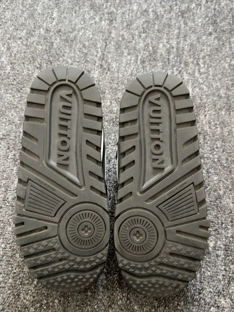 Louis Vuitton Louis Vuitton Trainer Maxi Small Fat Ding Low Top Board Sh Size US 7.5 / EU 40-41 - 6 Thumbnail