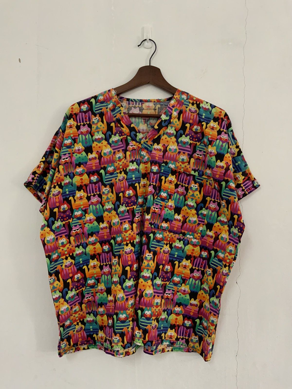 If Six Was Nine S.C.R.U.B.S Multicolor Cartoon Tee Size US L / EU 52-54 / 3 - 1 Thumbnail