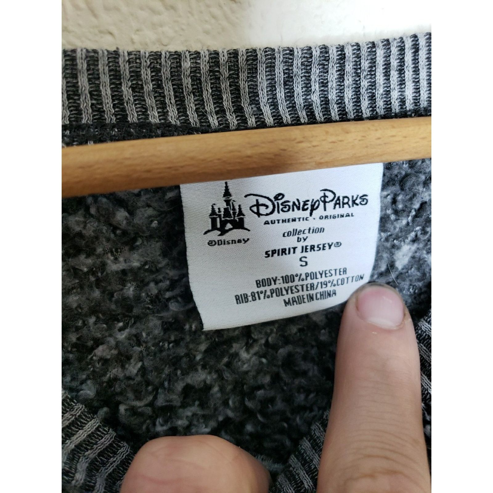 Disney Disneyland Resort Fleece Sherpa Spirit Jersey Sweater Small Size US S / EU 44-46 / 1 - 11 Thumbnail