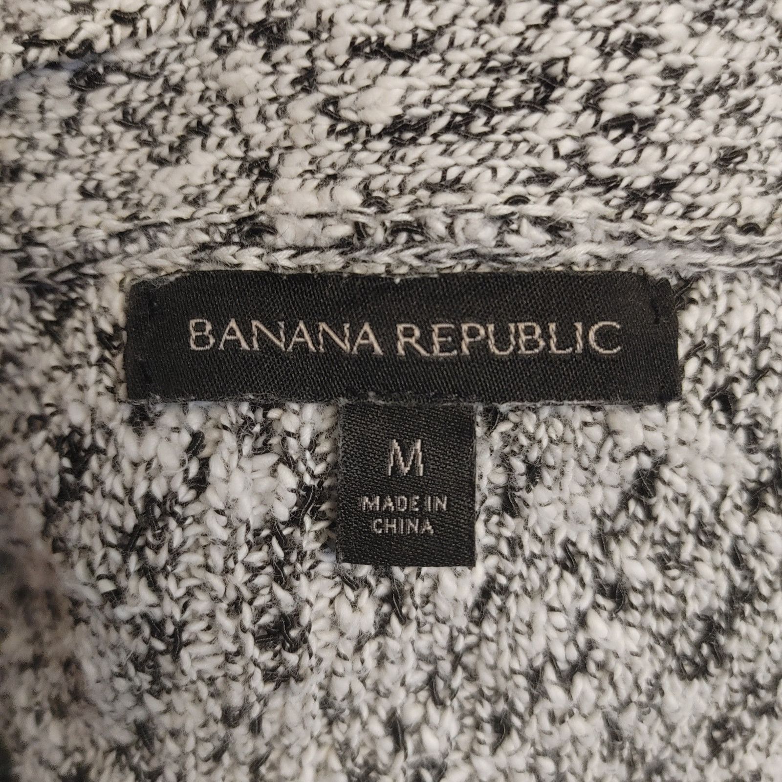 Banana Republic Banana Republic Women's M Gray Asymmetrical Zip Sweater Size M / US 6-8 / IT 42-44 - 3 Thumbnail