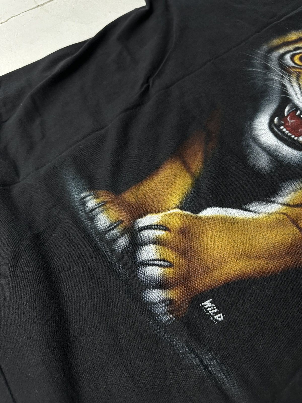Other OVERPRINT TIGER 🚨 BIG LOGO WILD COPYRIGHT MEN T-SHIRT XL Size US XL / EU 56 / 4 - 11 Thumbnail