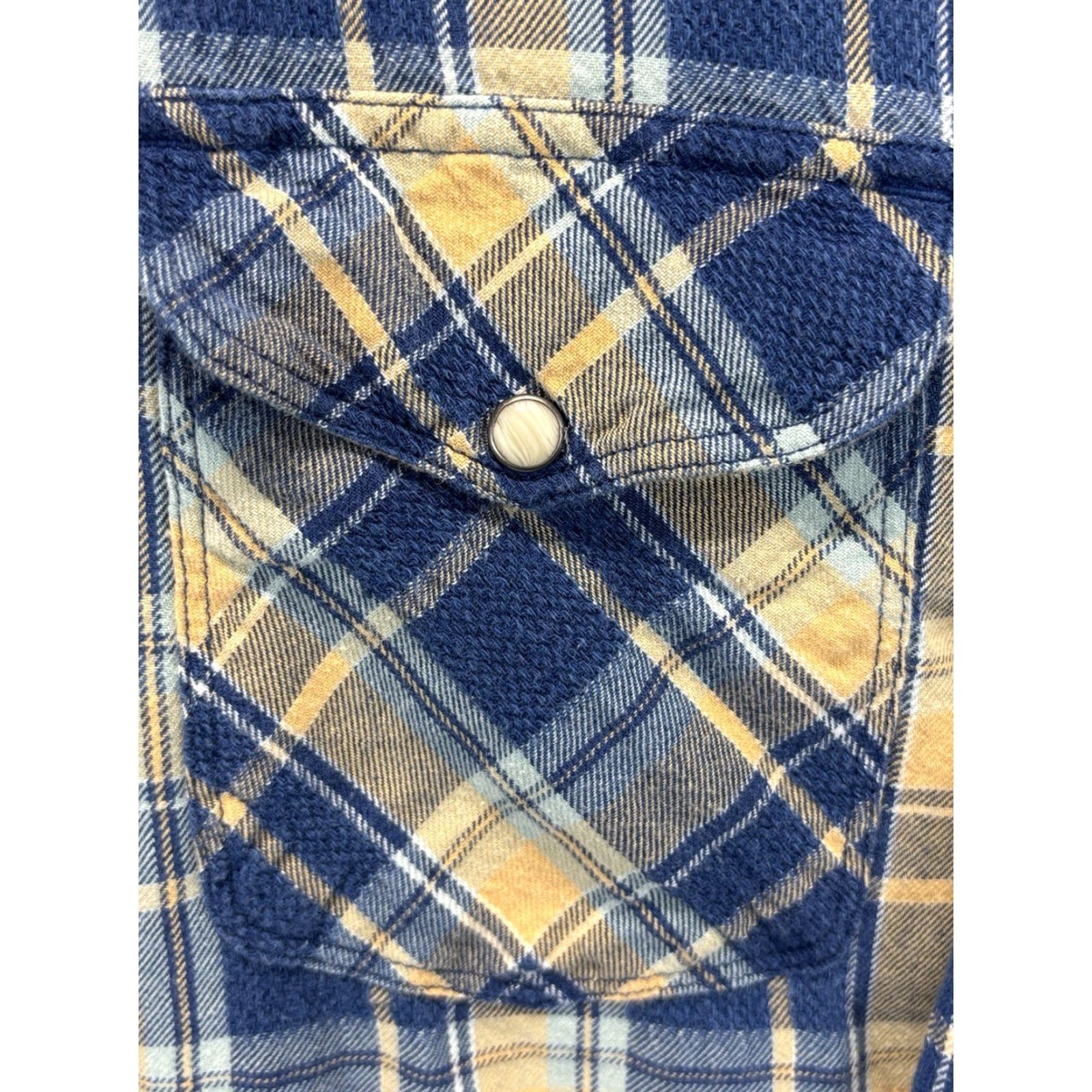Lucky Brand LUCKY BRAND Men’s Large Classic Fit True Indigo Pearl Snap Plaid Shirt Western Size US L / EU 52-54 / 3 - 4 Thumbnail