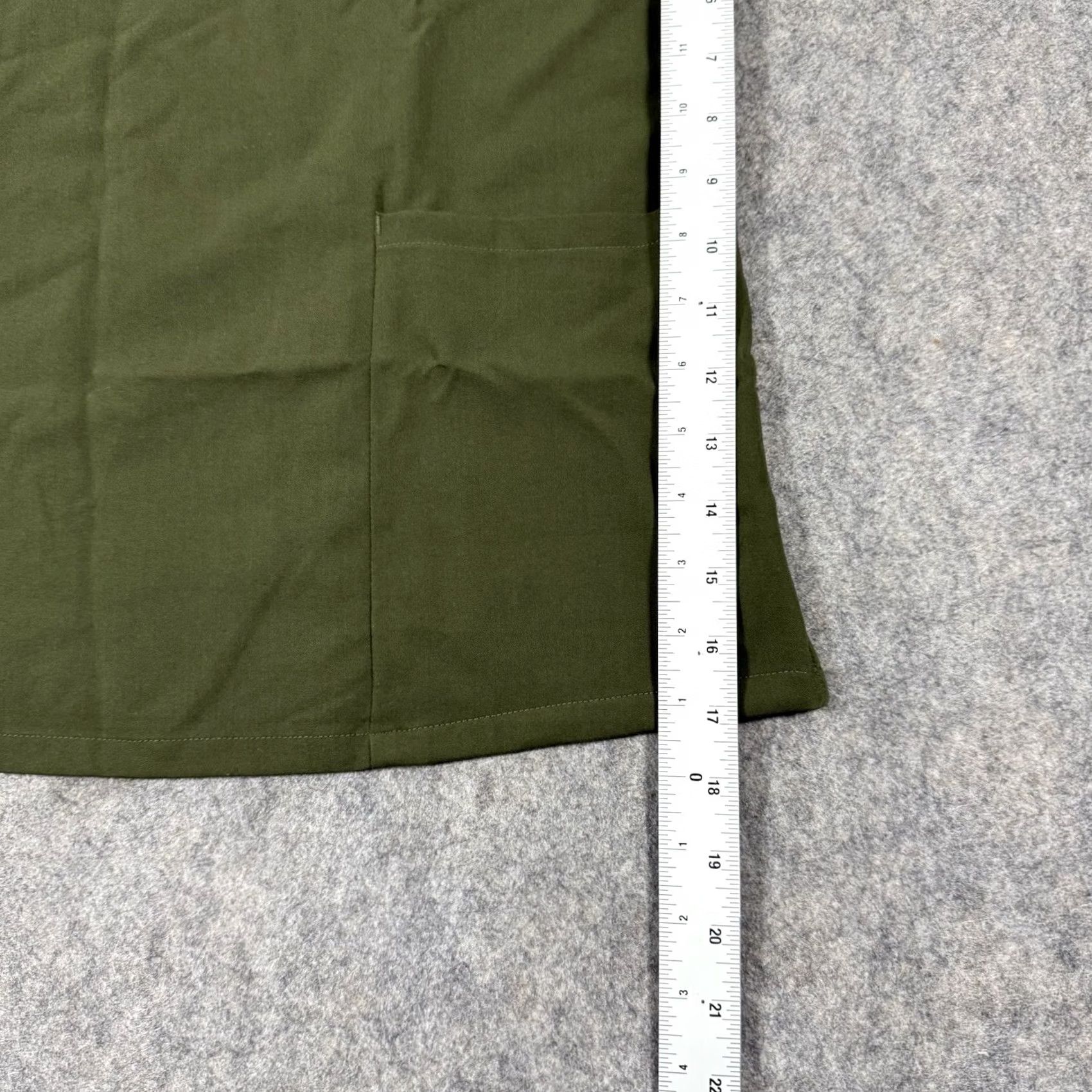 Vintage Mandala Scrubs Shirt Women M Green Equa-Tek Medical Pockets 41" Chest 27" Length/ Sleeve See Photos Vintage? No Size M / US 6-8 / IT 42-44 - 7 Thumbnail
