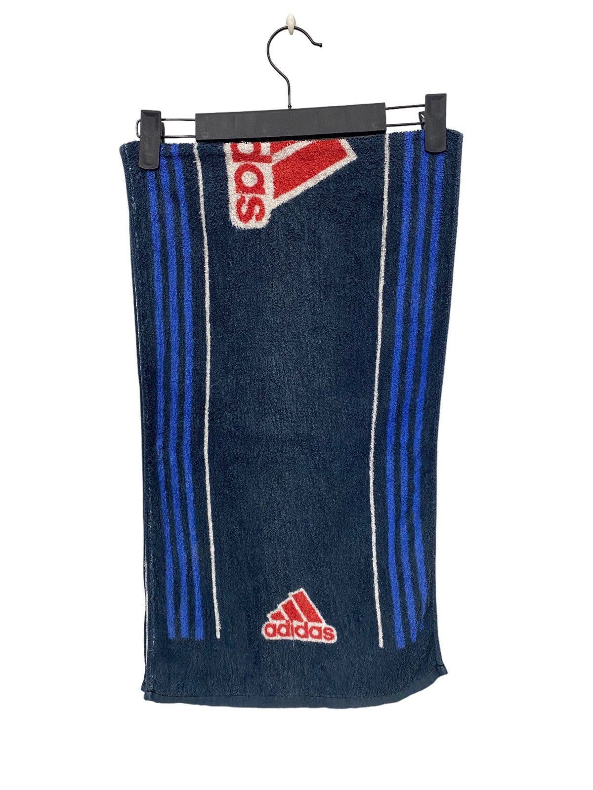 Adidas 💥ADIDAS sports Face / Hand Towel Size ONE SIZE - 2 Thumbnail