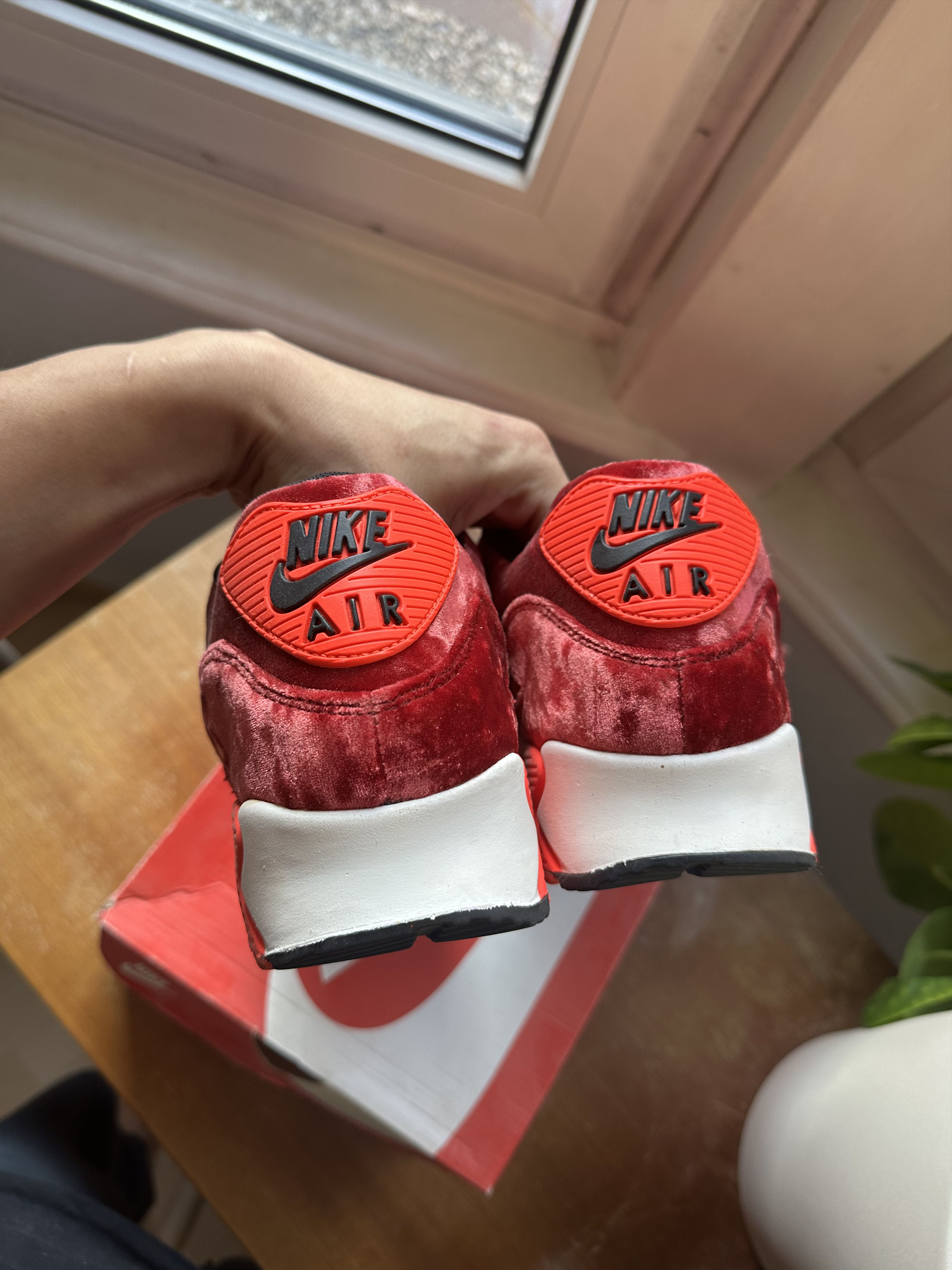 Nike Airmax 90 "Red Velvet" Size US 9 / EU 42 - 8 Thumbnail