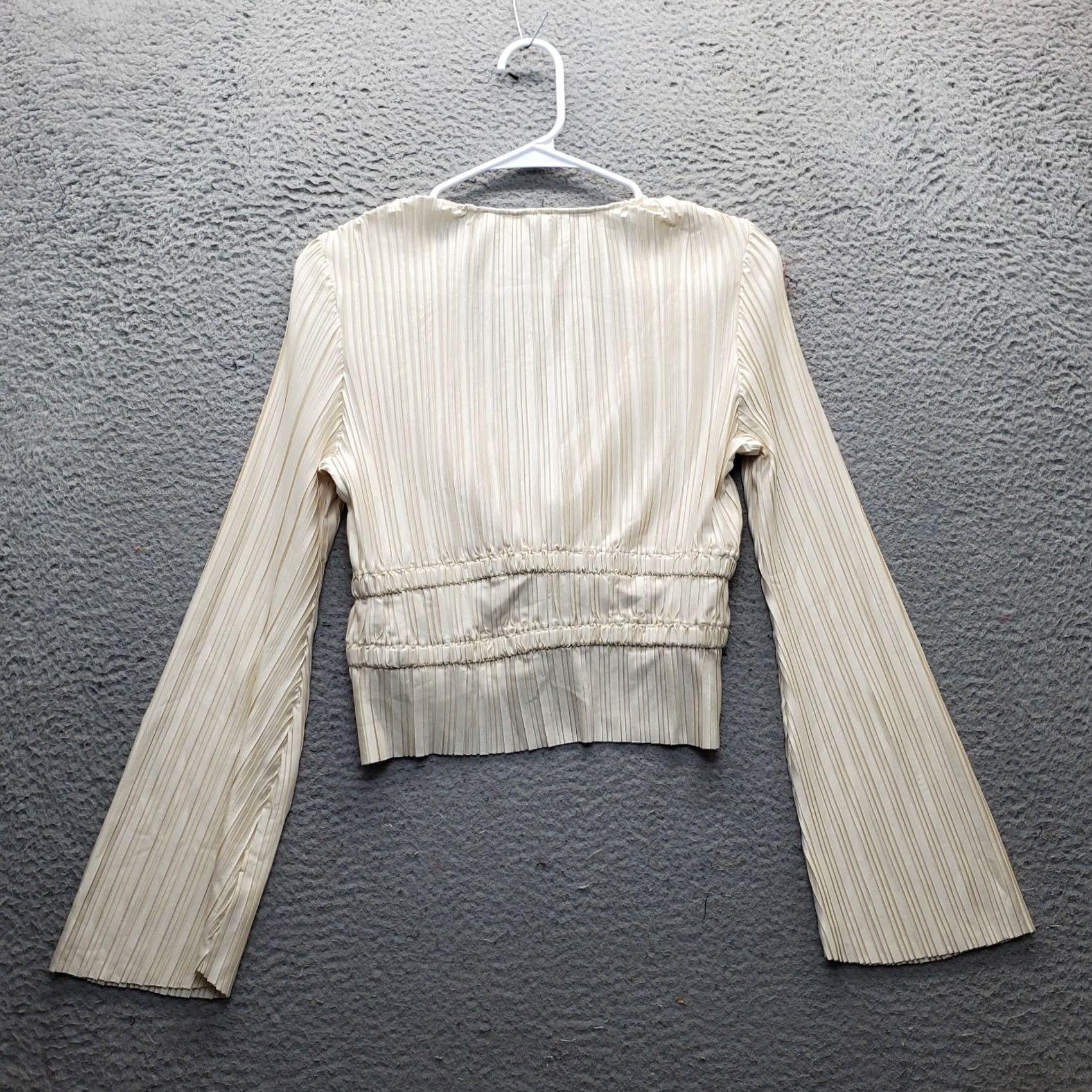 Lulus Lulus Crop Blouse Womens XL Tan Ribbed Smocked Long Sleeve Deep V-Neck Tie Waist Blouse Size XL / US 12-14 / IT 48-50 - 2 Thumbnail