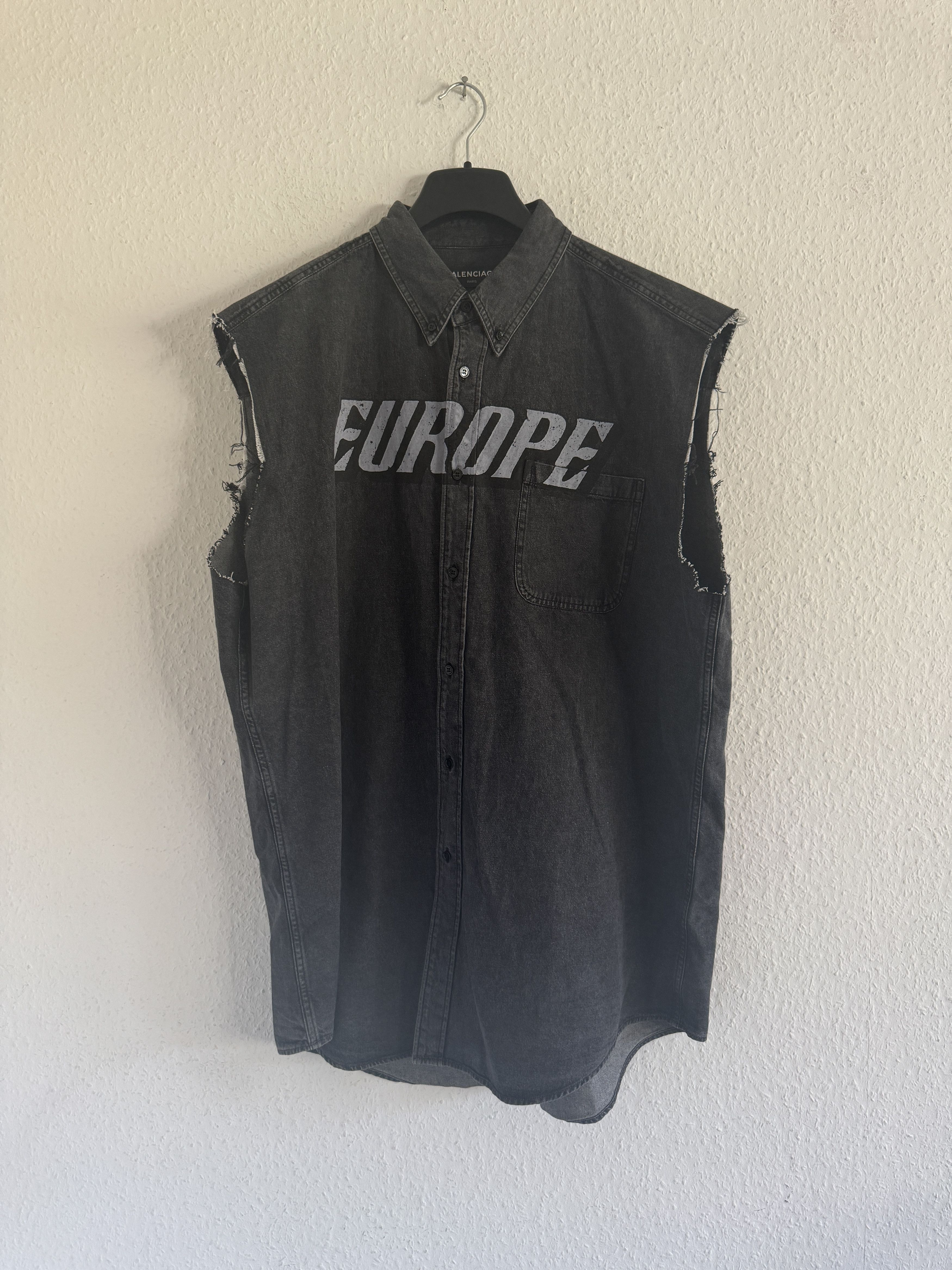 Balenciaga “Europe” Distressed Denim Vest Size US L / EU 52-54 / 3 - 1 Thumbnail