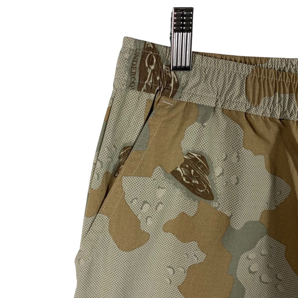 GU × Japanese Brand × Undercover GU X UNDERCOVER Camo full print cargo pants Size US 32 / EU 48 - 6 Thumbnail