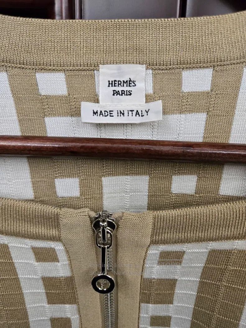 Hermes Hermes Spring/Summer Short Jacket - 64% Mulberry Silk Inc Size XS / US 0-2 / IT 36-38 - 3 Thumbnail