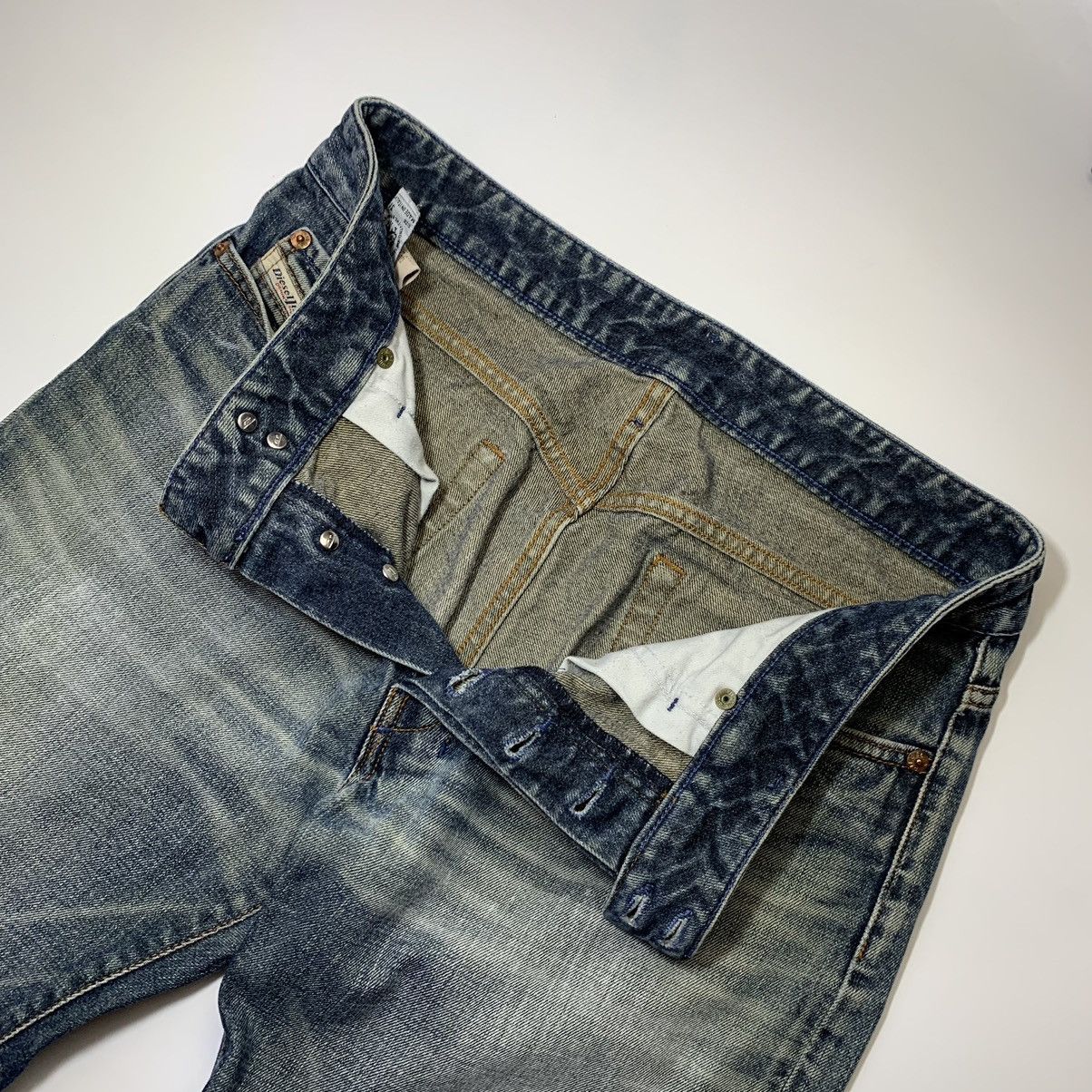 Diesel Vintage Diesel Gradient Denim Pants Jeans Y2K Size US 31 - 15 Thumbnail