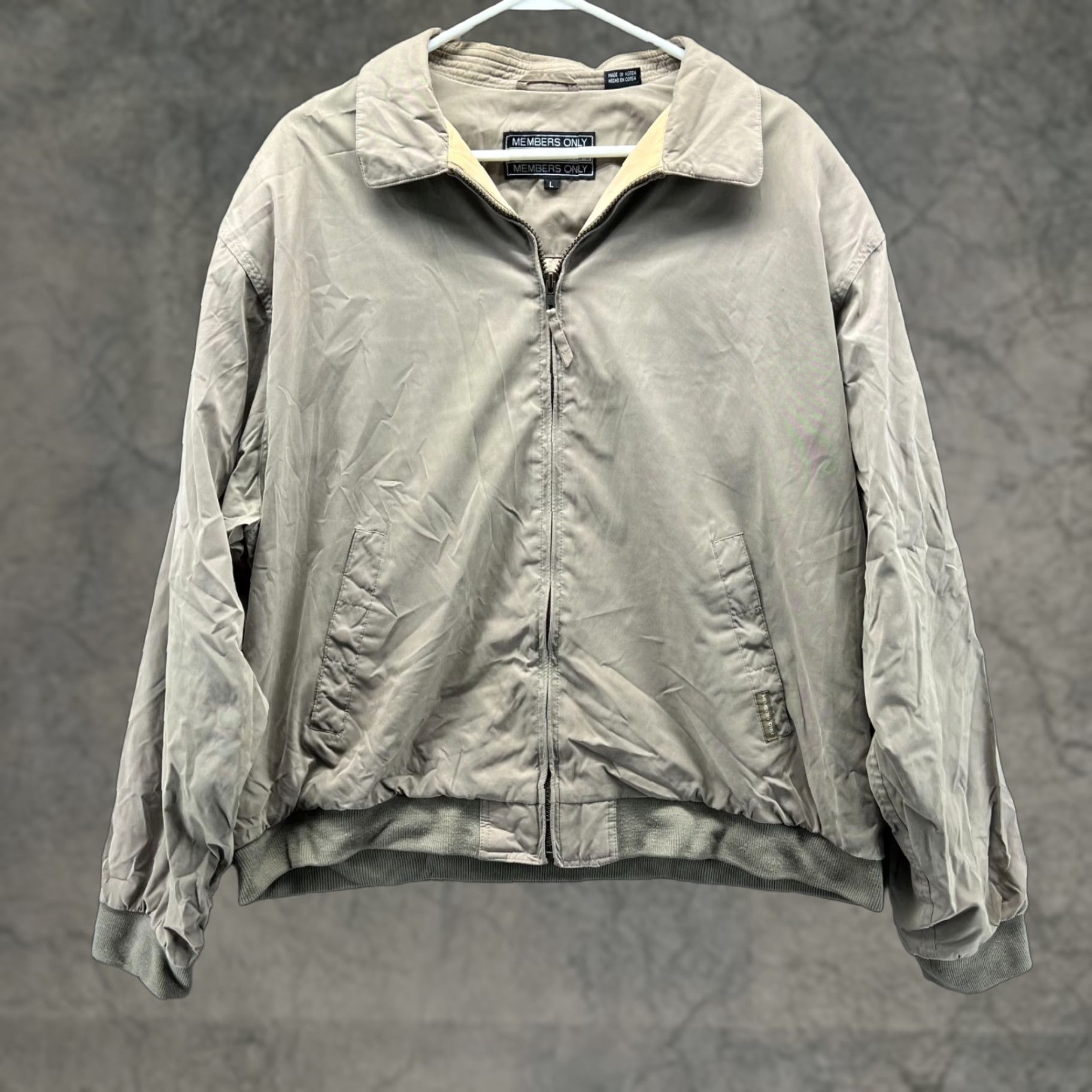 Members Only VINTAGE Members Only Bomber Jacket Men Large Khaki Full Zip Beige Polyester 90s Size US L / EU 52-54 / 3 - 1 Thumbnail