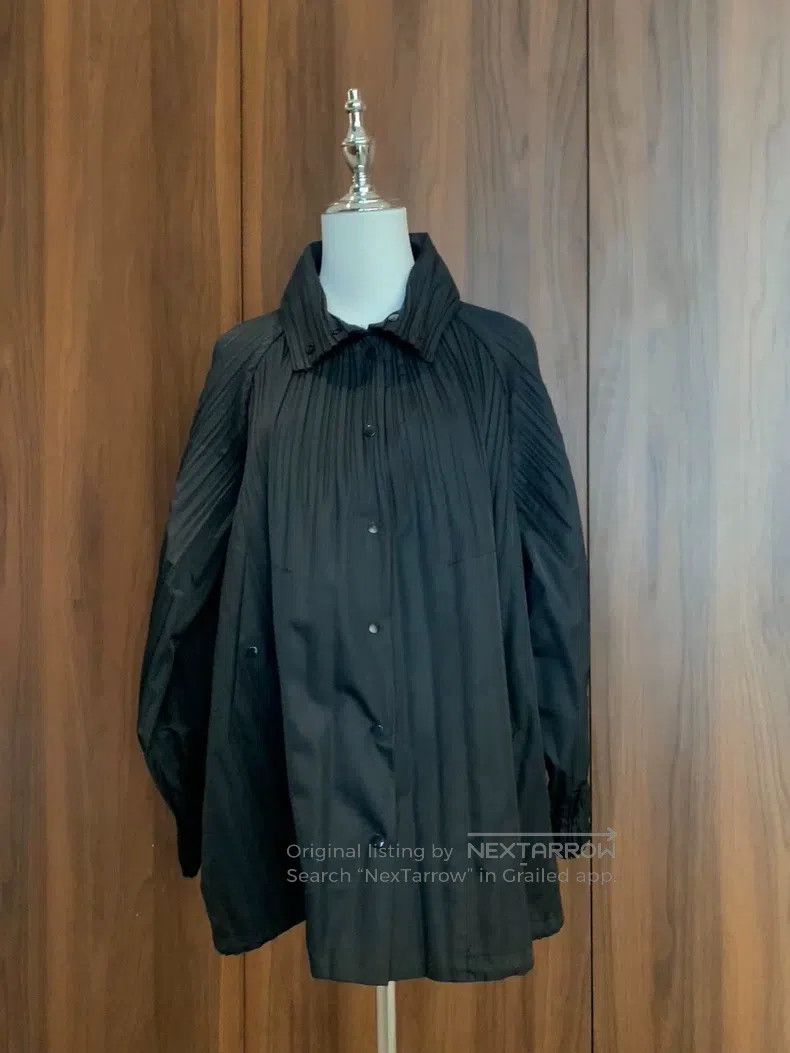 Issey Miyake Issey Miyake Black Pleated Trench Shirt Coat Size L / US 10 / IT 46 - 1 Thumbnail