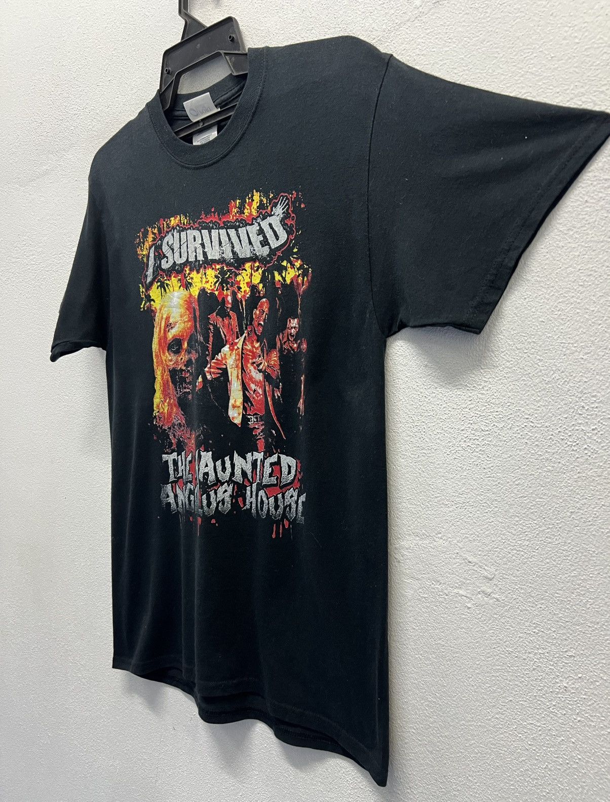 Other I SURVIVED THE HAUNTED ANGELUS HOUSE SHIRT Size US M / EU 48-50 / 2 - 4 Thumbnail