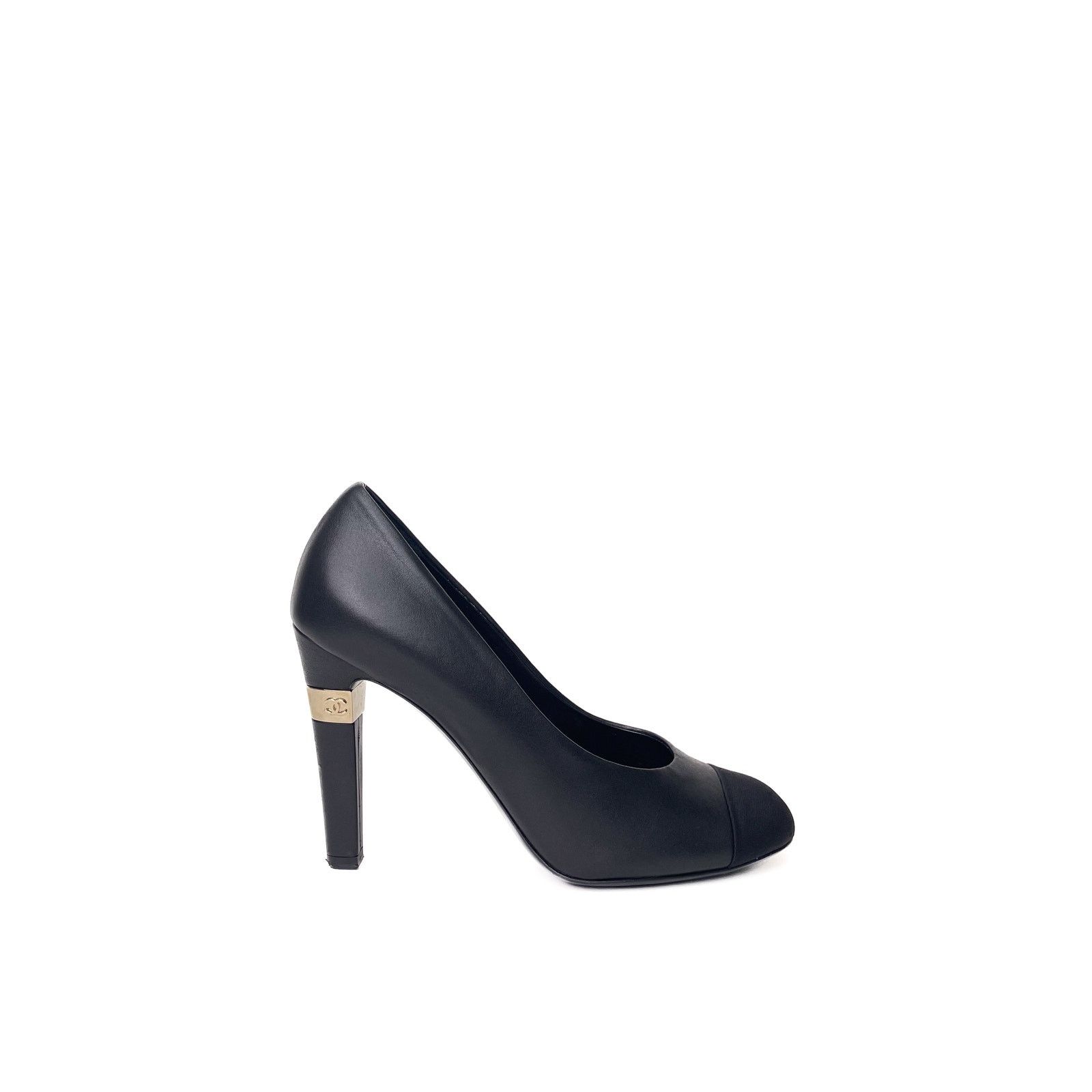 Chanel Black Pumps with Gold Detailing Size US 8 / IT 38 - 5 Thumbnail