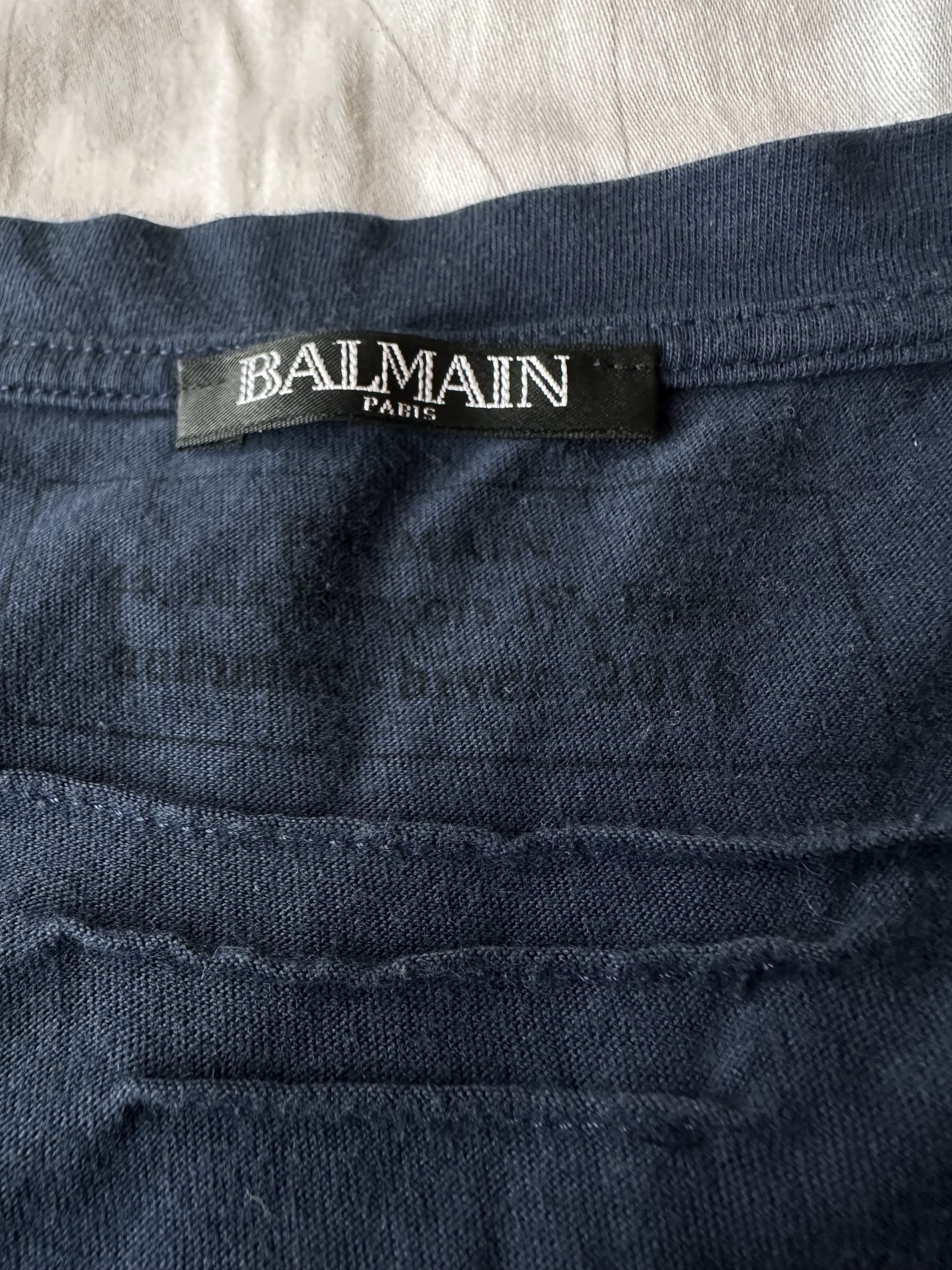 Balmain FW16 Balmain World Logo T shirt Navy Hashtag Rousteing Era Size US M / EU 48-50 / 2 - 3 Thumbnail