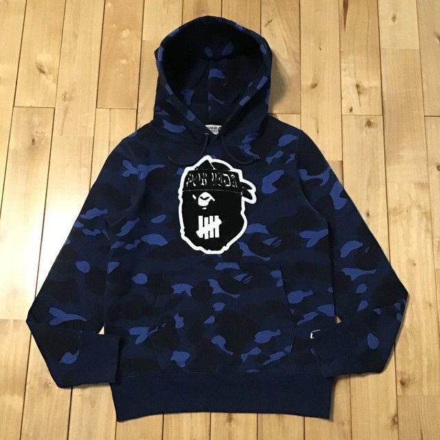 Bape × Undefeated BAPE × Undefeated BIG APE HEAD pullover hoodie Blue camo APE Size US S / EU 44-46 / 1 - 1 Thumbnail